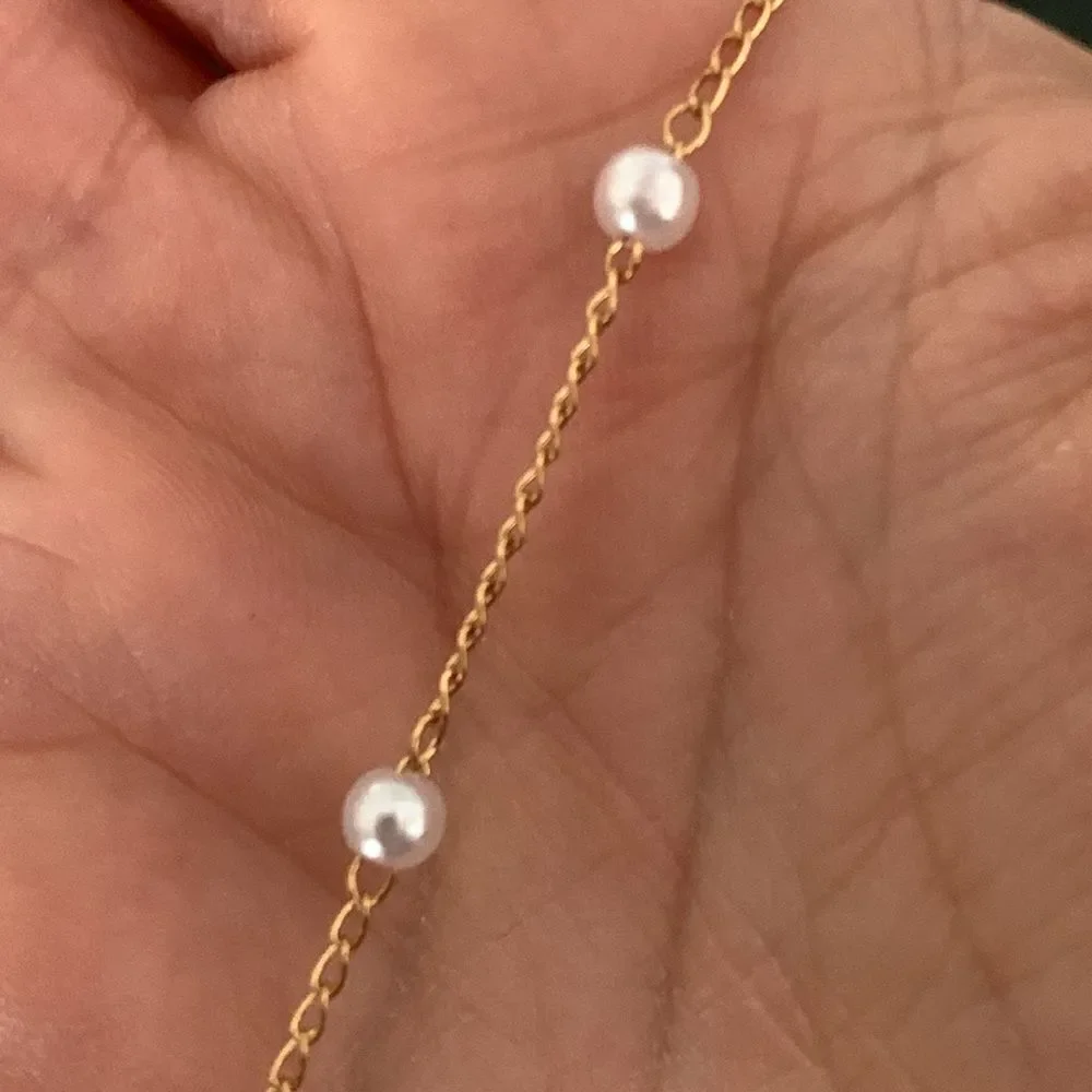Sweet Gold Tone Faux Pearl Necklace – Delicate and Dainty for Teens and Tweens
